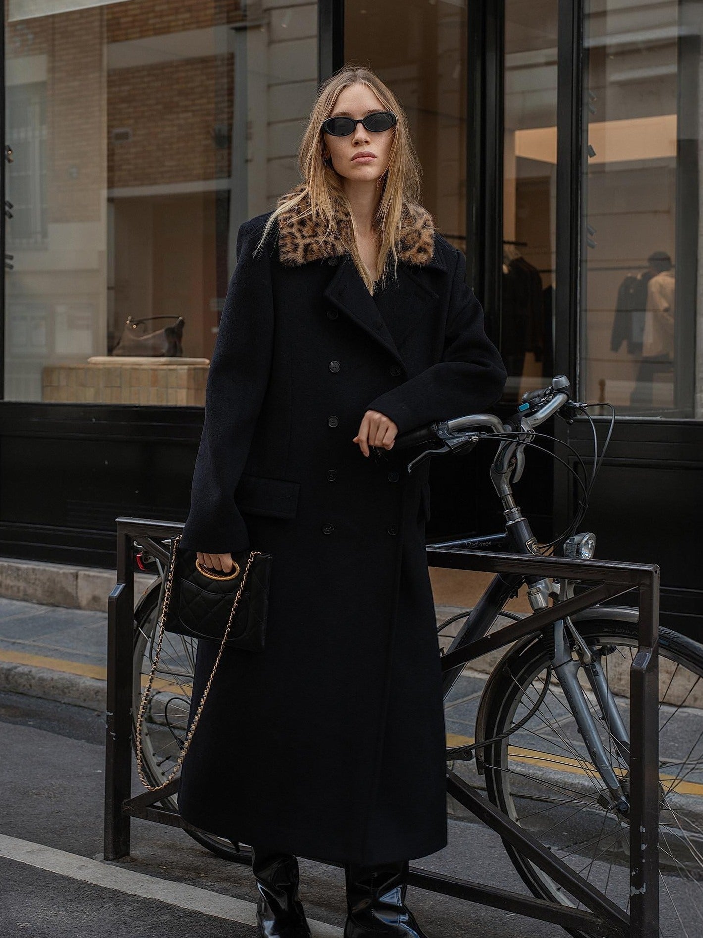 audreyyang 100% Sheep Wool Double Breasted Midlength Straight Women Black Wool Coats