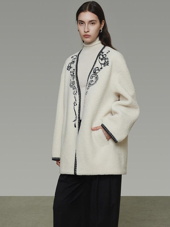 unspoken 3D Tailored Clean Minimalist Loose Fit Women Office White Polyester Short Coat
