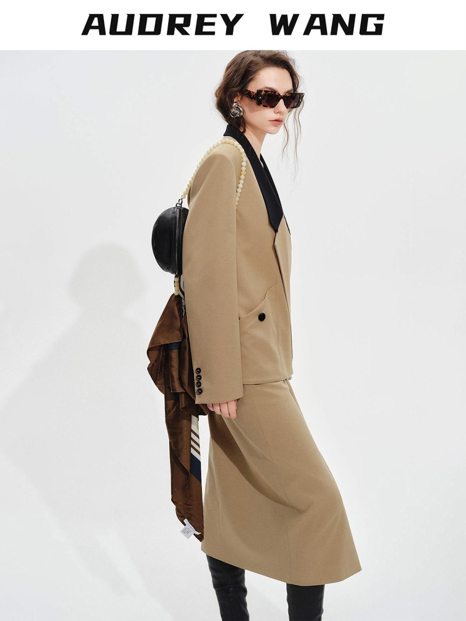 audreyyang Khaki Contrast Lapel Blazer Slit Loose Fit Long Sleeve Women Top & Skirt Sets