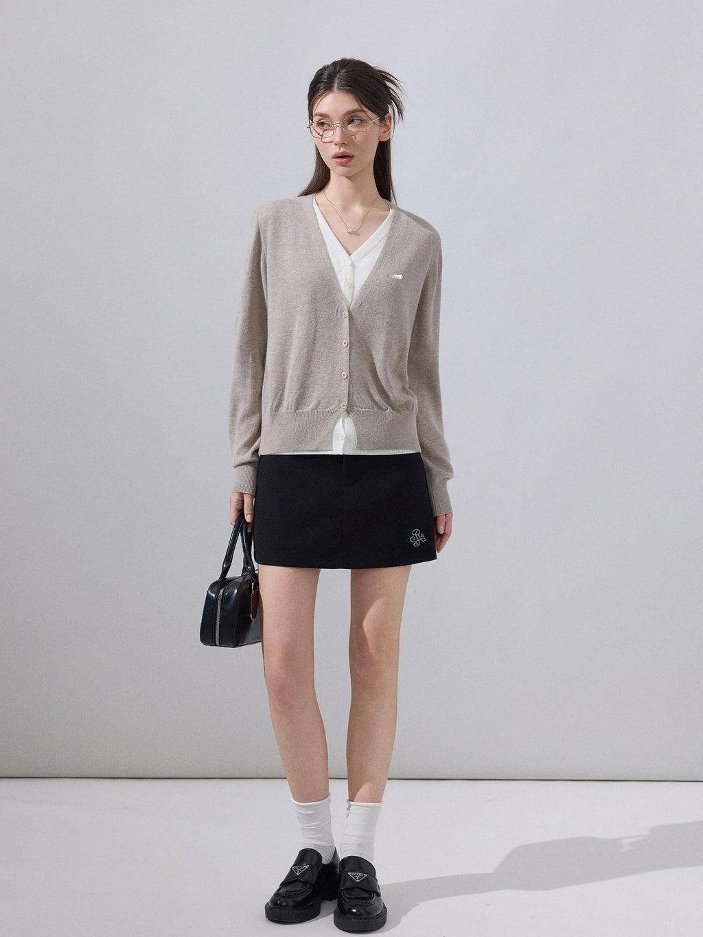 ikyou Soft Wool Blend Preppy V-neck Layered Women Khaki Knit Long Sleeve Cardigans