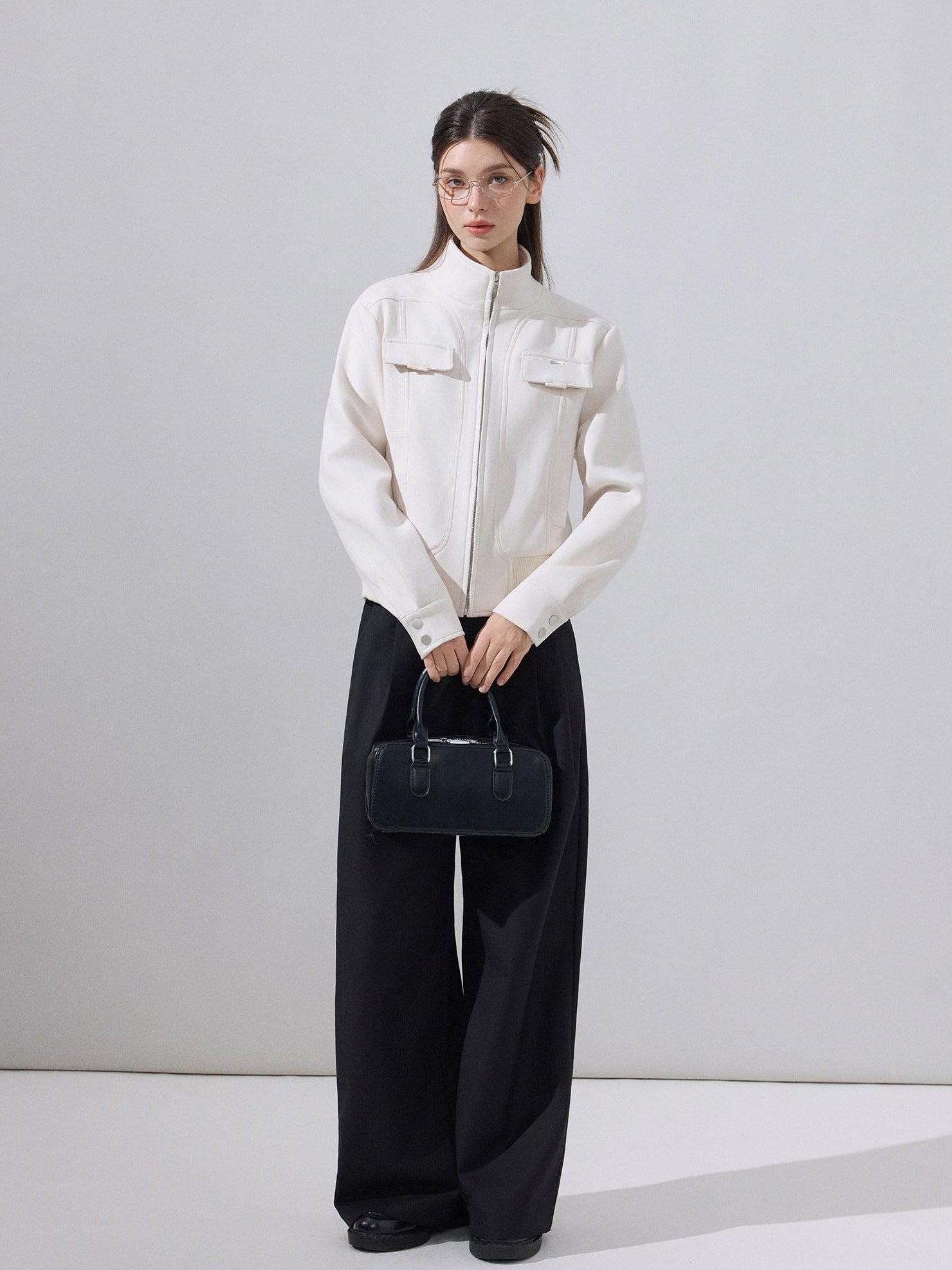 ikyou Stretch Pu Cropped Stand Collar Zipper Casual Women Cream Leather Jackets