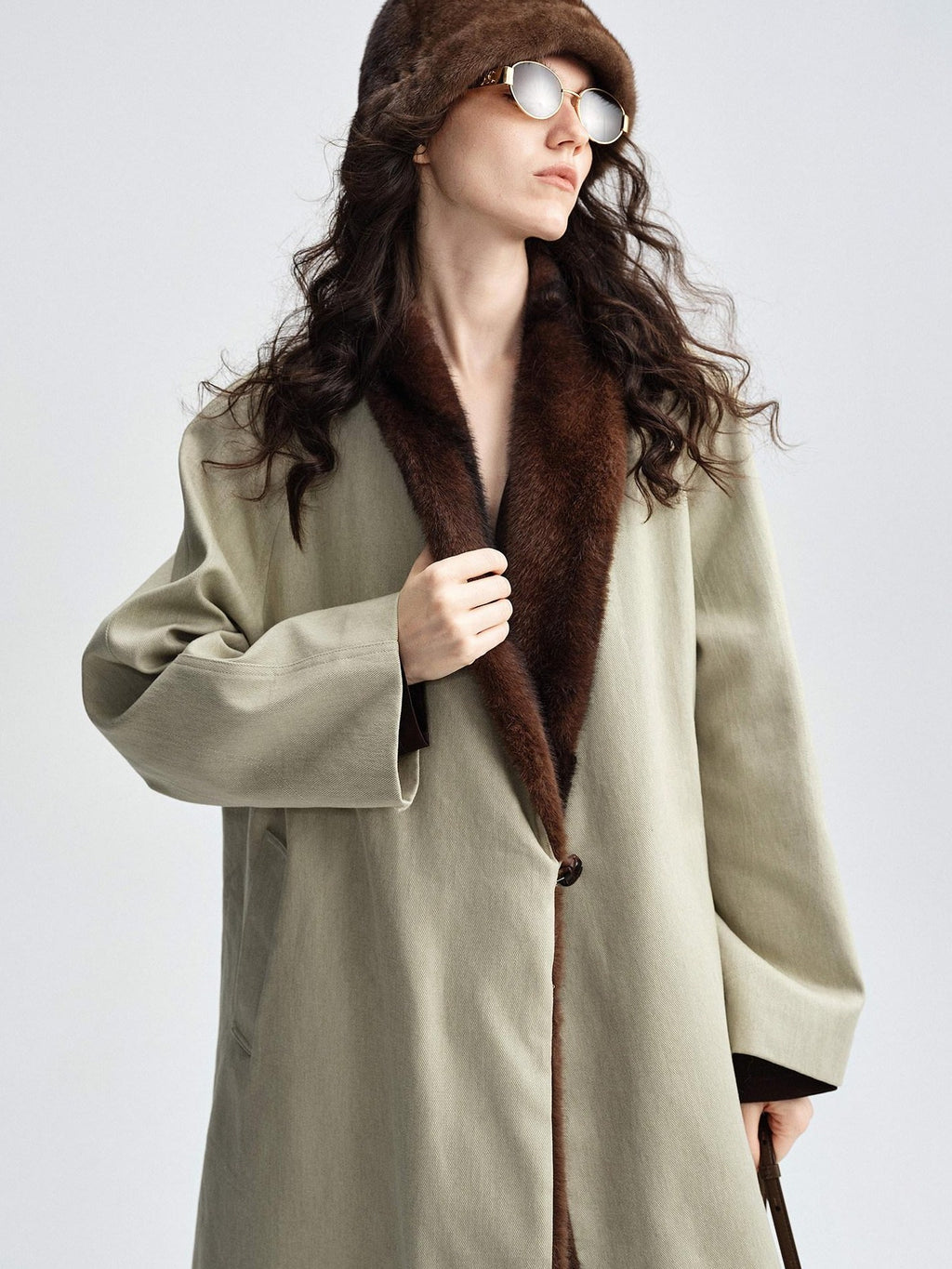 audreyyang Warm Thick Lapel Patchwork Slavic Loose Fit For Women Faux Fur Almond Long Coats