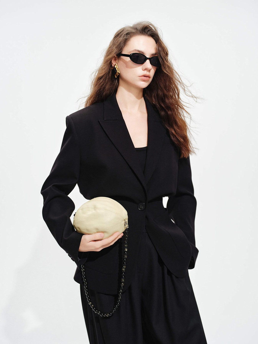 audreyyang Oversized Cinched Waist Short Notch Lapel One Button Black Polyester Blazers