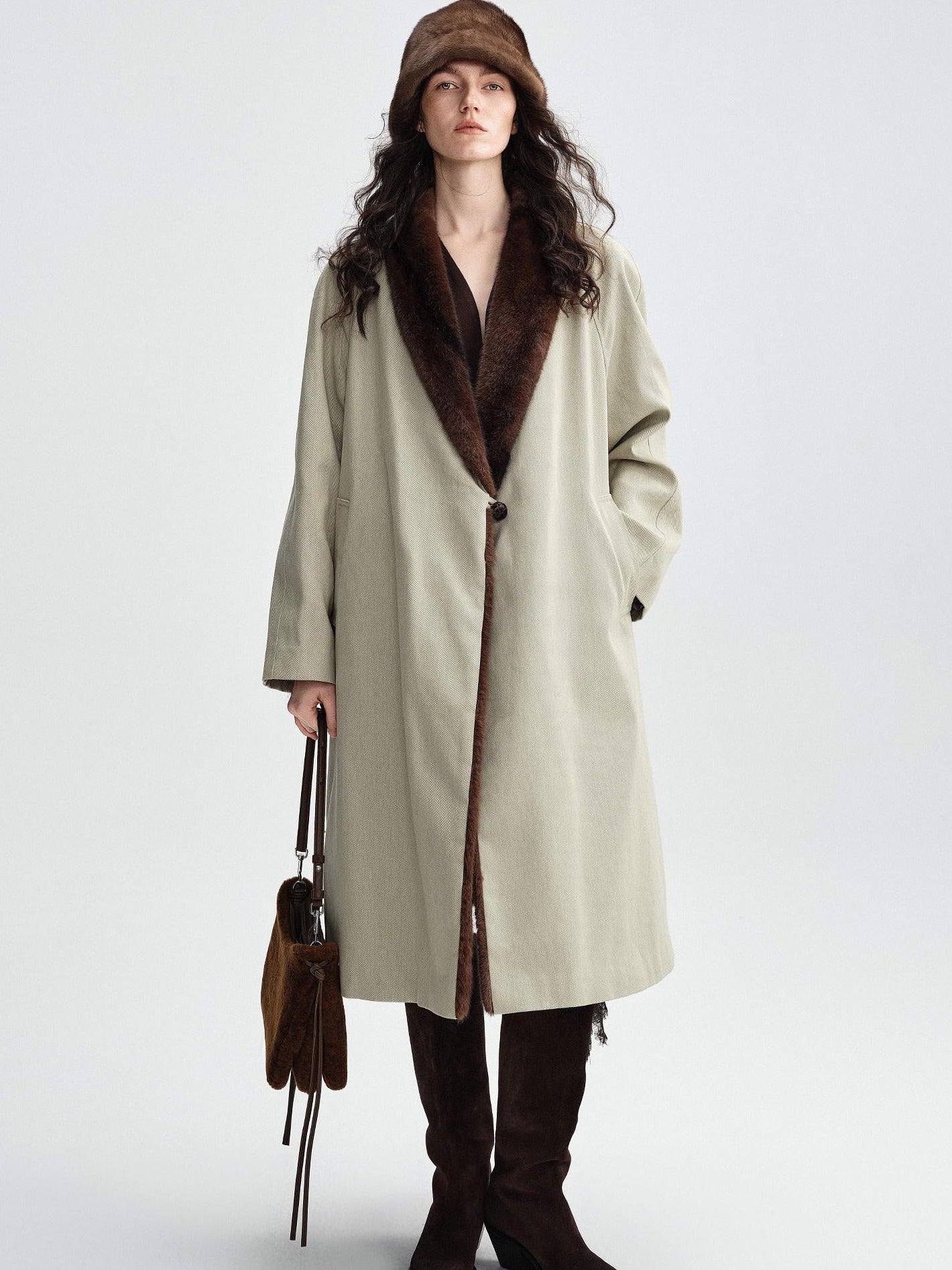 audreyyang Warm Thick Lapel Patchwork Slavic Loose Fit For Women Faux Fur Almond Long Coats