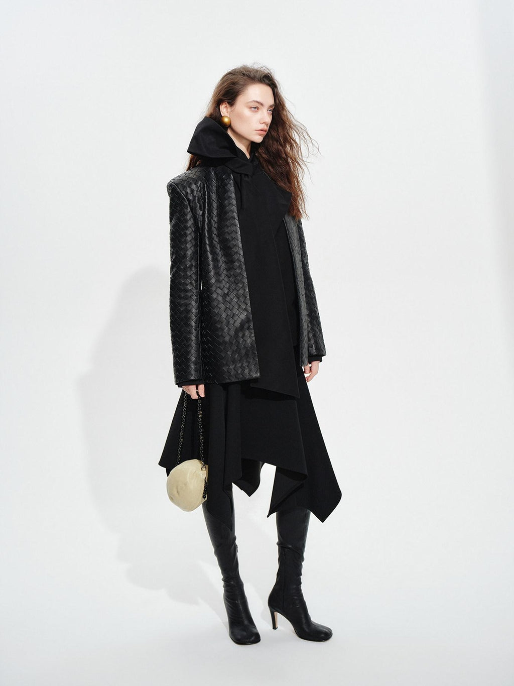 audreyyang Soft Lambskin Vintage Loose Fit Collarless Black Woven Women Leather Jackets
