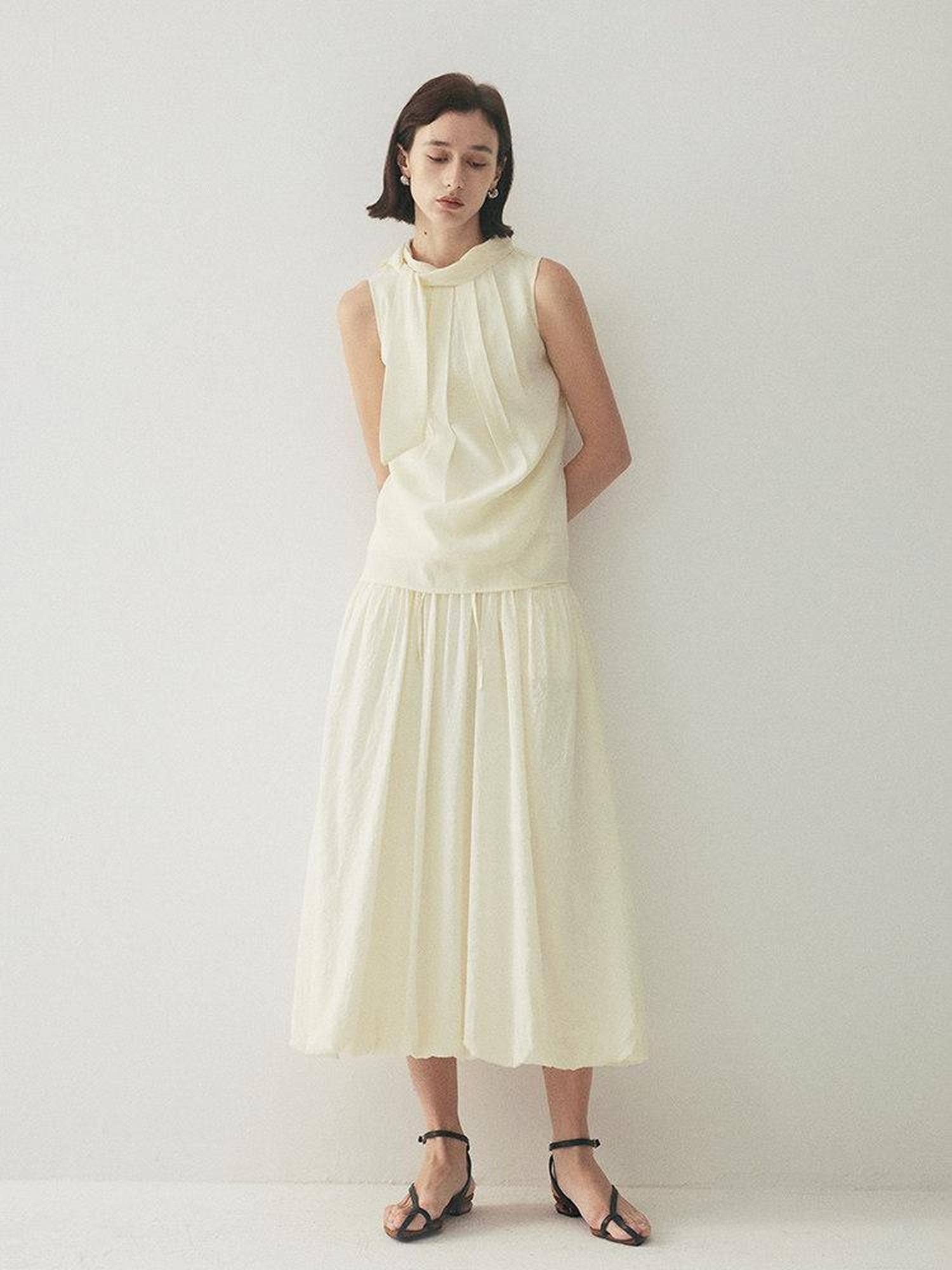 someone sometimes Original Slim Tie Detail Stand Collar Sleeveless Cream Pullover Top & Skirt Sets