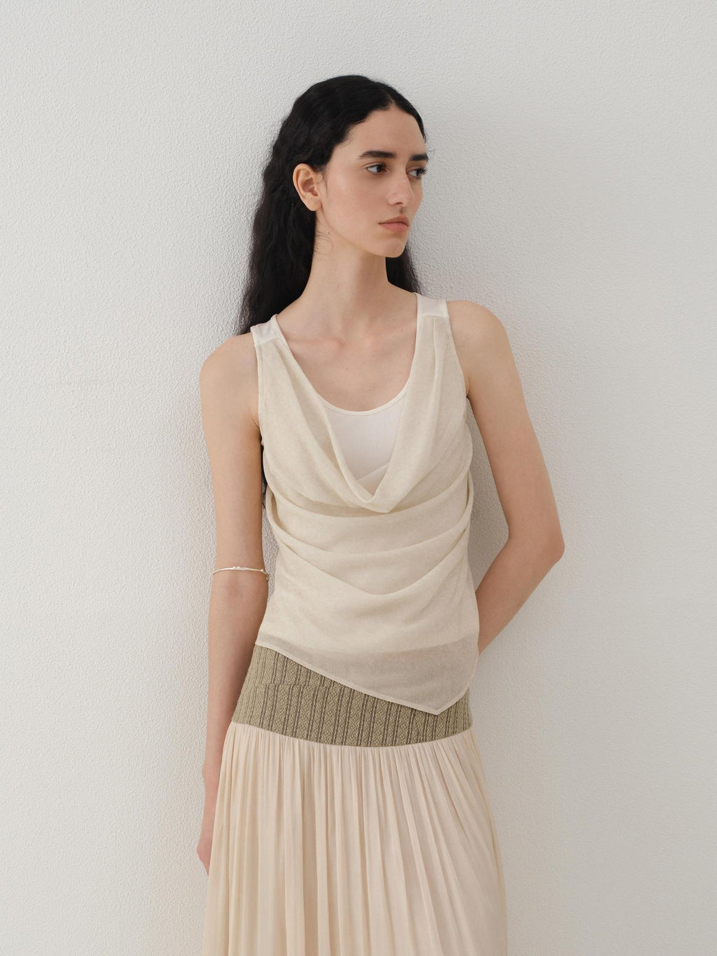 someonesometimes Tencel Wool Blend Slim Fit Commuter Workwear Unlined Beige Women Tank Tops