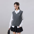 ikyou_Lightweight_Embroidered_V-neck_Cropped_Preppy_Girls_Cotton_Grey_Sweaters_MISSTT