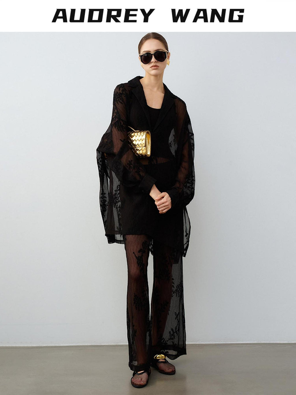 audreyyang Chic Two Piece Polyester V-neck Long Sleeve Set Women Black White Wide Leg Pants