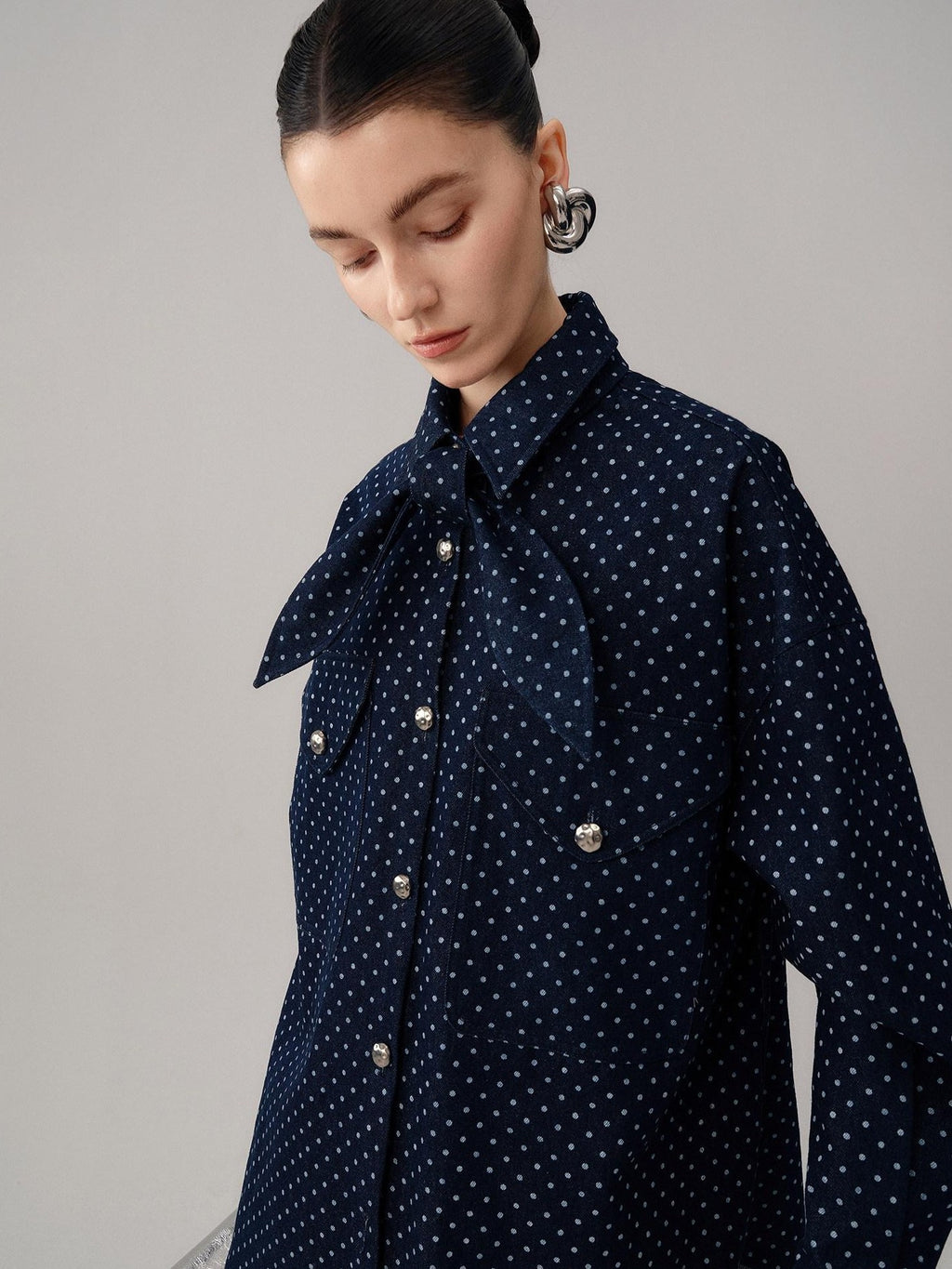 audreyyang Bow Detail Loose Fit Casual Women Daily Polka Dot Cotton Denim Jackets