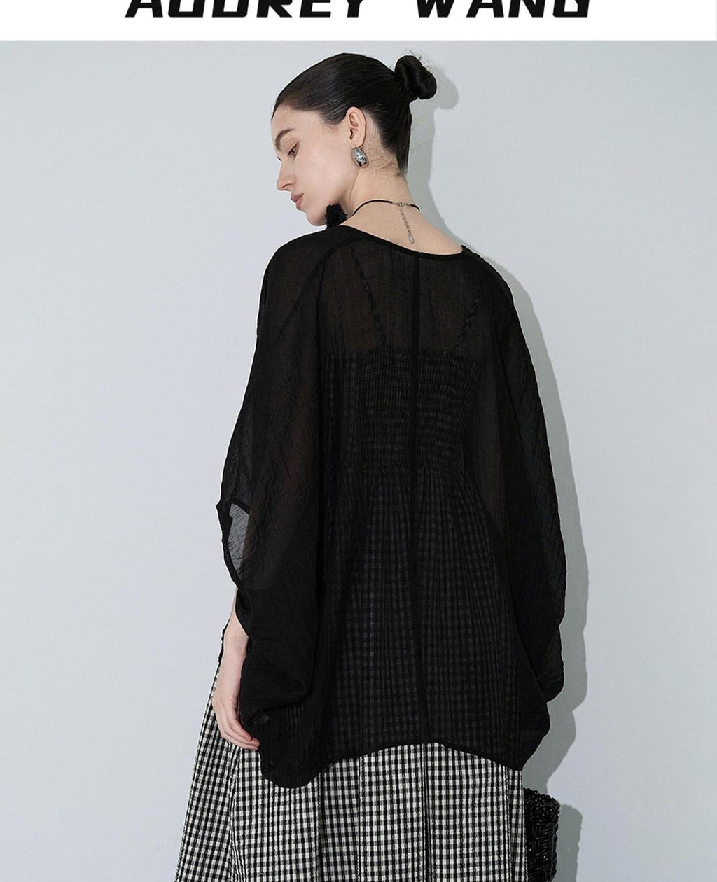 audreyyang Light Hemp Knit Relaxed Batwing V-neck Women Black Open Front Cardigans