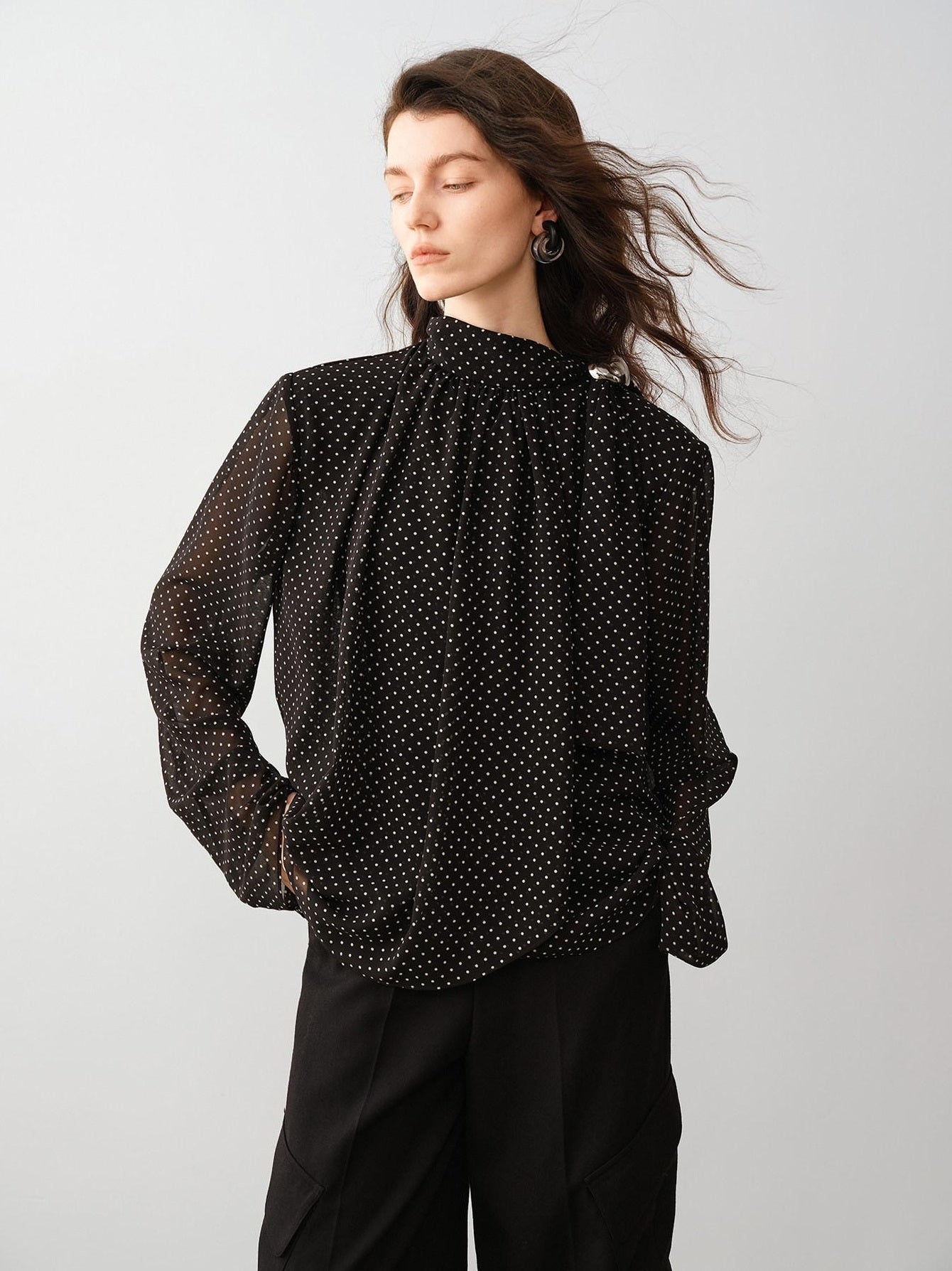 audreyyang Shape Retaining Loose Fit Stand Collar Long Sleeve For Women Polka Dot Blouses