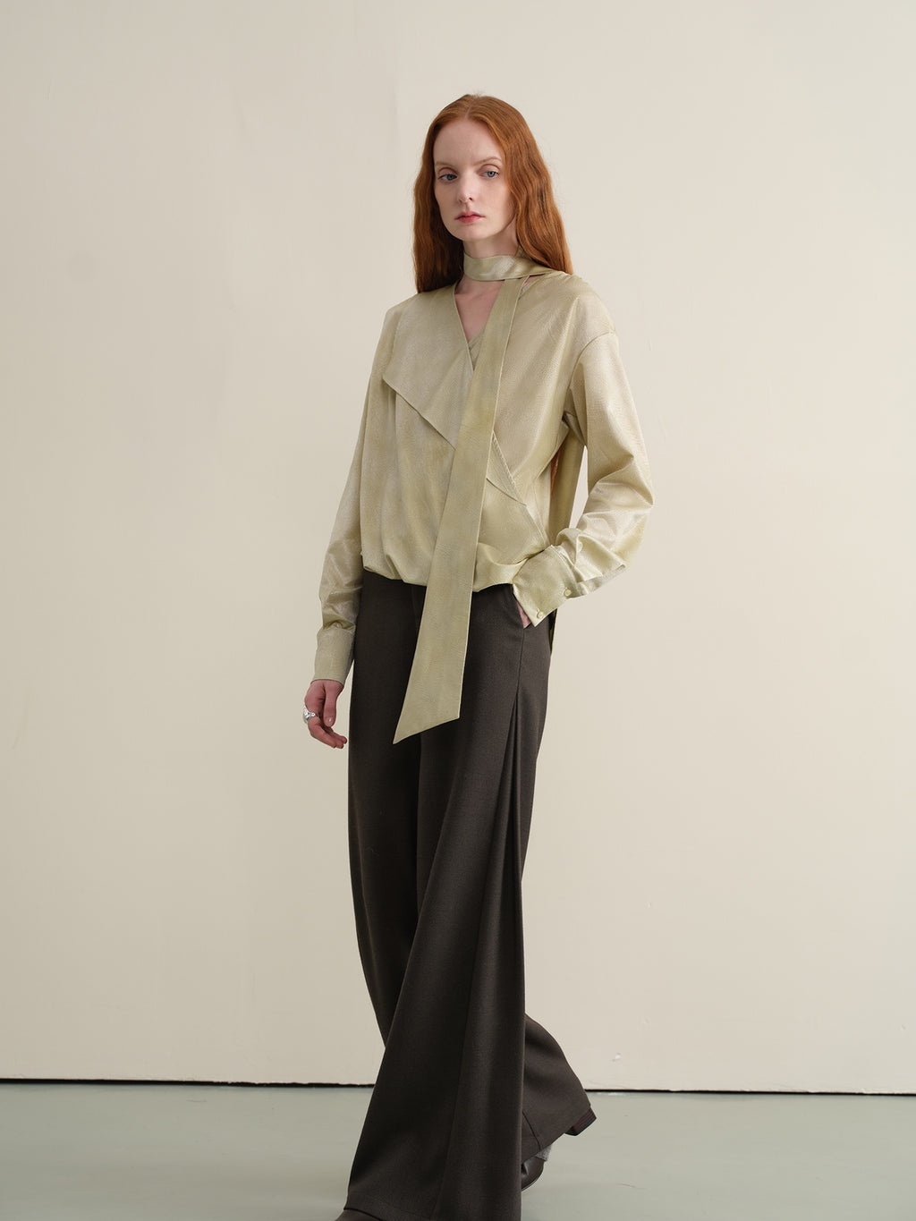 someonesometimes Breathable Casual Loose V-neck Tie Front Bell Sleeve Floral Cantaloupe Blouses