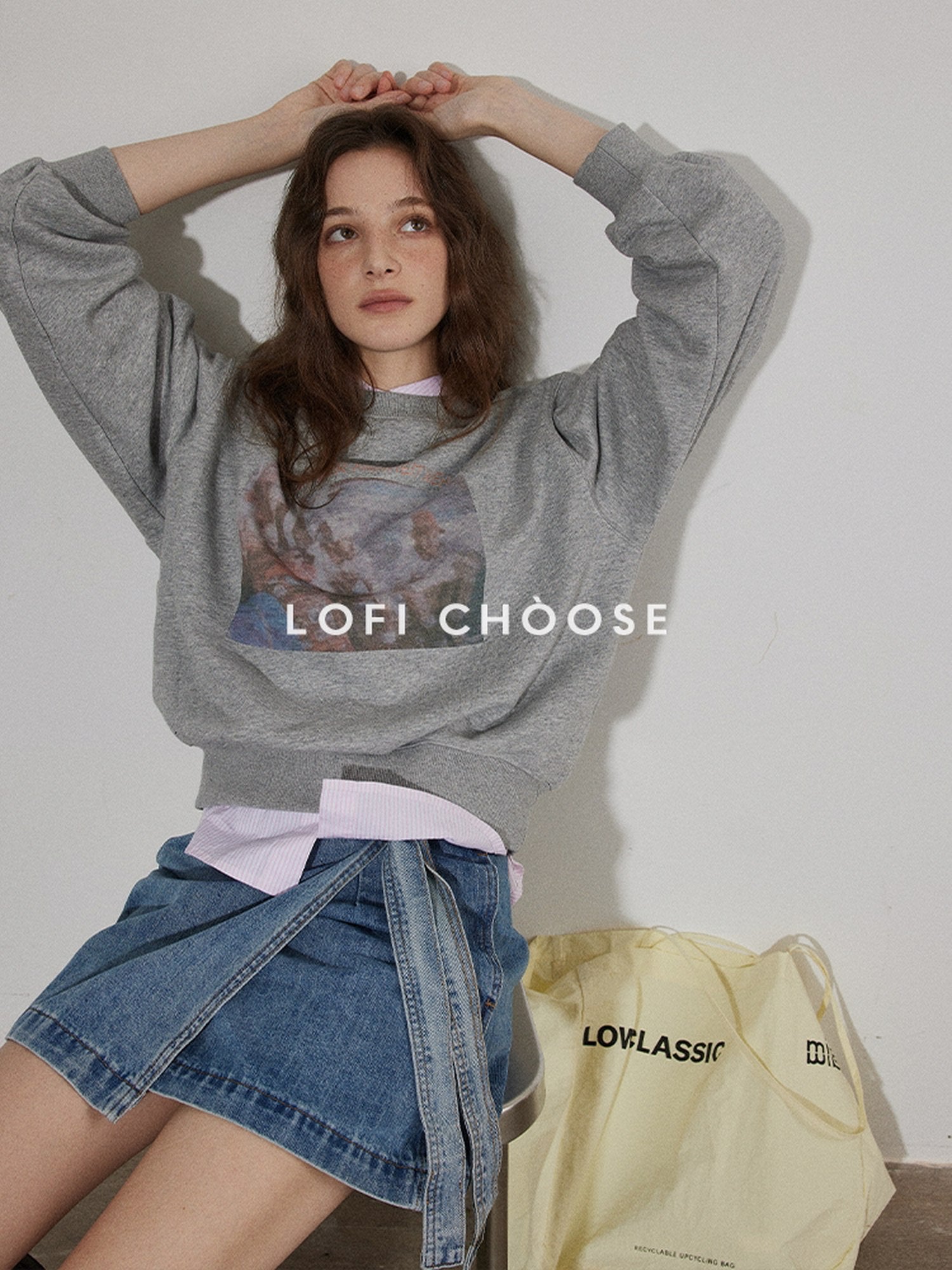 Lofi choose Vintage Print Loose Fit Drop Shoulder Crew Neck Women Pullover Sweatshirt
