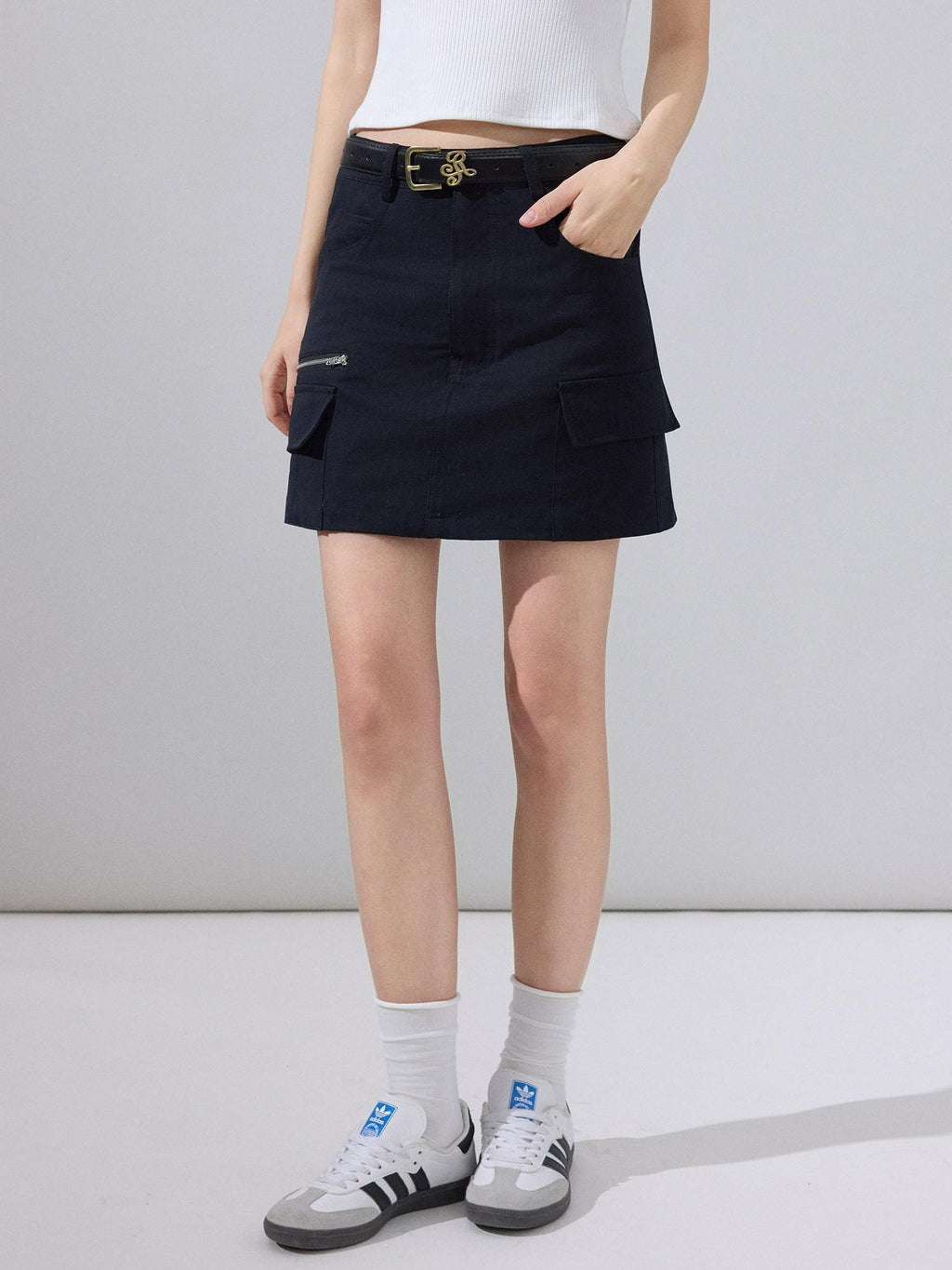 ikyou Breathable Lined High Waisted A Line Pockets Front Zip Black Cotton Mini Skirts