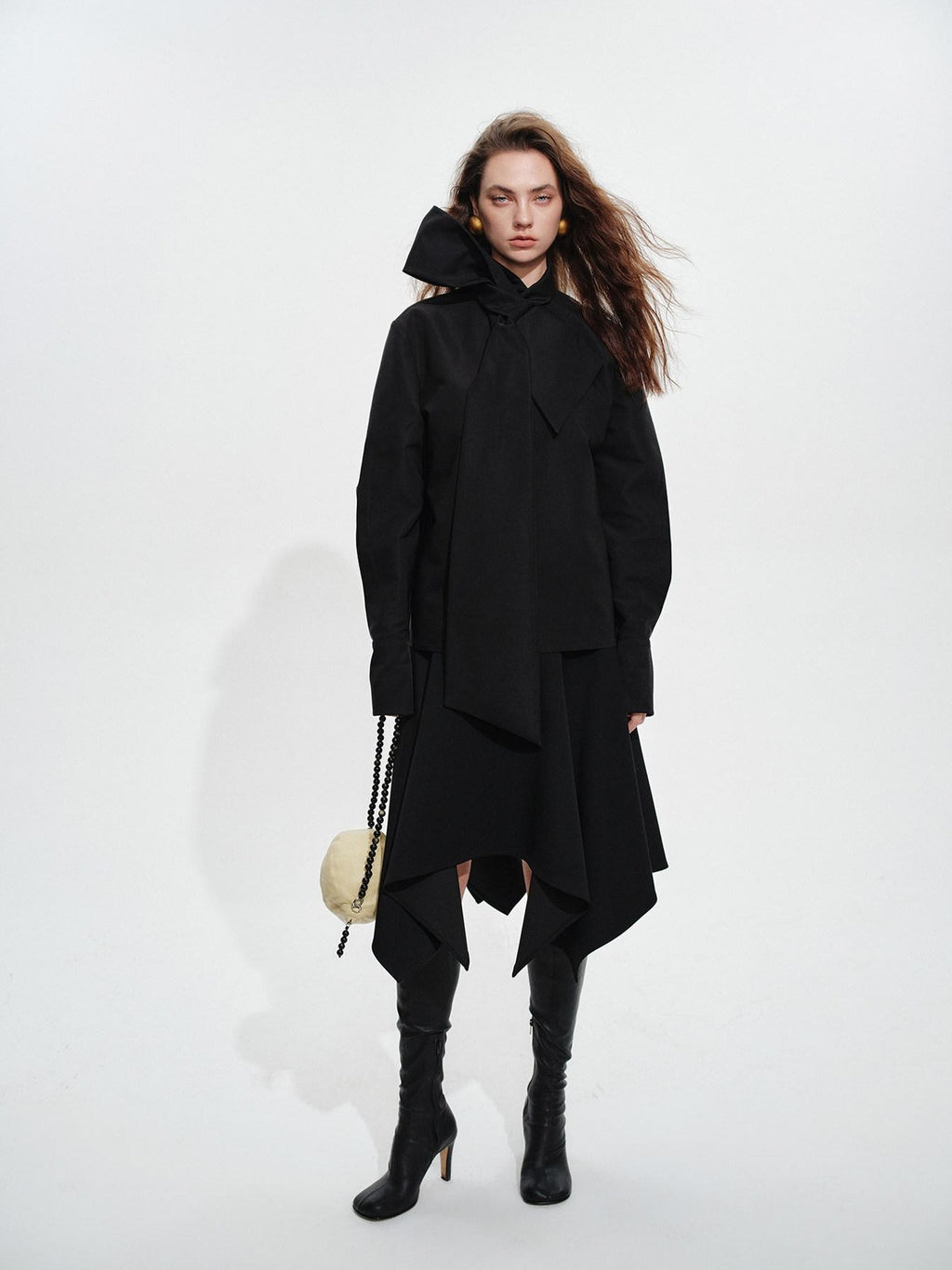 audreyyang Elegant Asymmetric Irregular Hem Mid Waist Front Zipper Black Midi Skirts