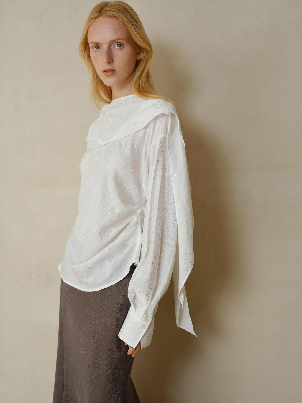 someonesometimes Cooling French Loose Round Neck Sparkle White Nylon Long Sleeve Blouses