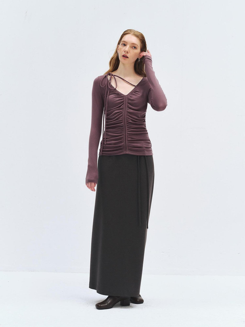 someonesometimes Lyocell Wool Slim Fit V-neck Knit Women Fig Purple Long Sleeve T-Shirts