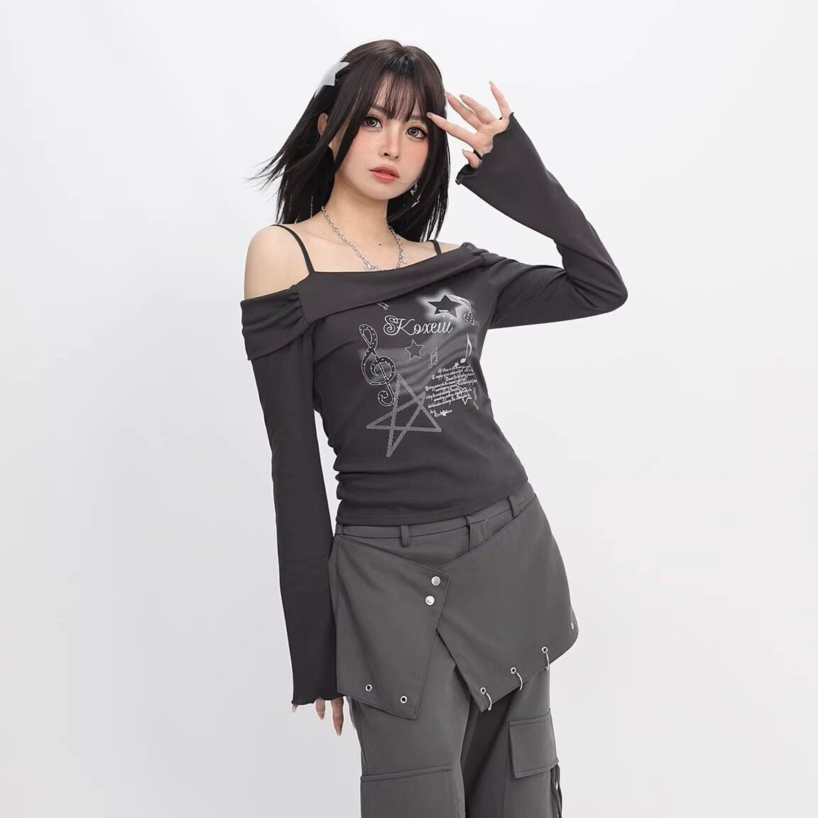 catwish_Plaid_Off_Shoulder_Strappy_Cropped_Women's_Cotton_Blend_Long_Sleeve_T-shirts_1026940691344_MISSTT