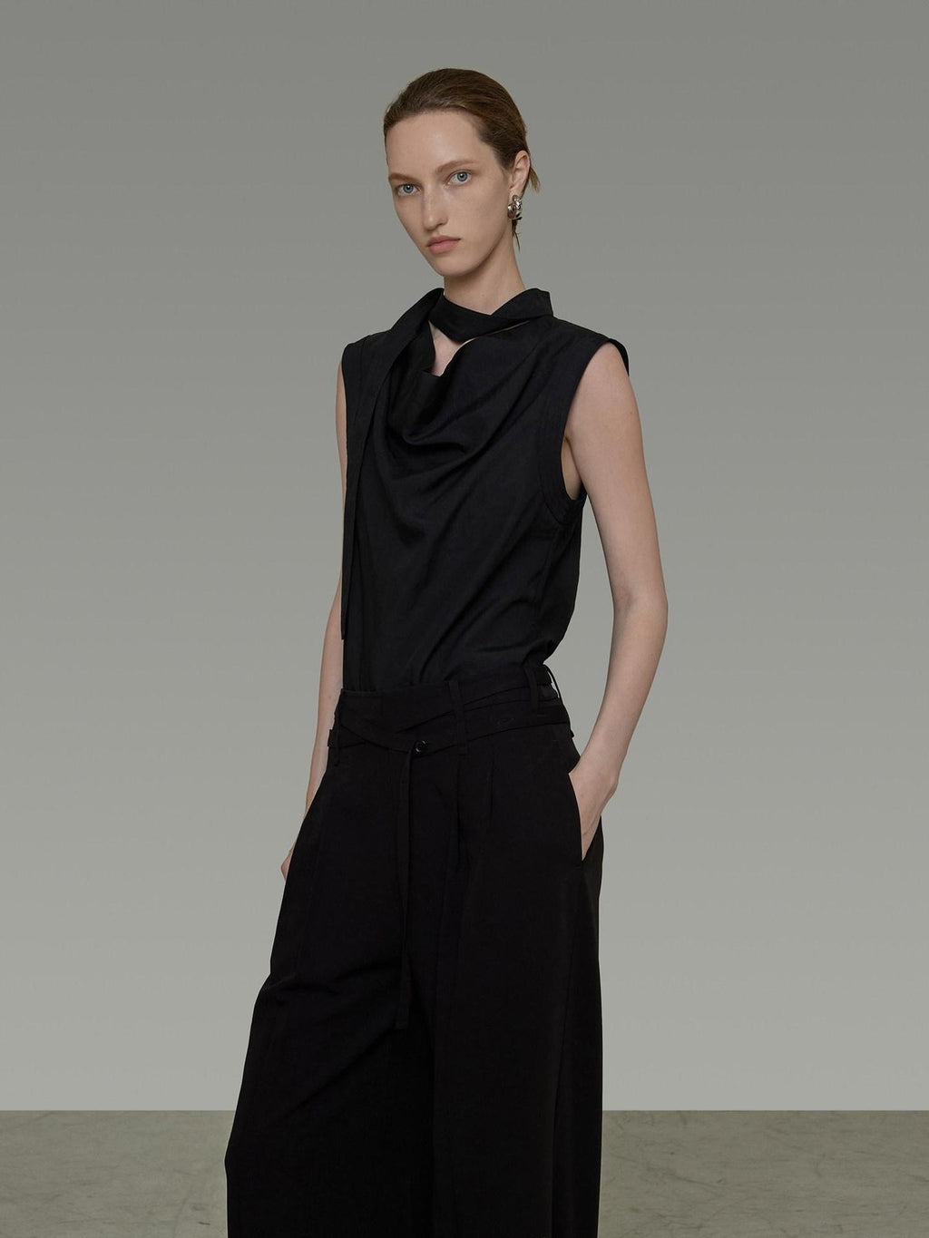 unspoken Breathable Viscose Tie Neck Sleeveless Loose Commuter Chic Women Black Blouses