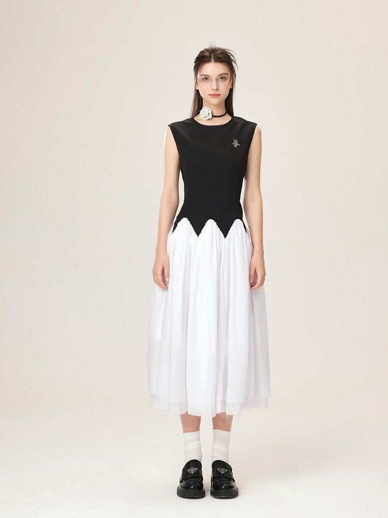 ikyou Office Minimal 3D Detail A Line Sleeveless Round Neck Black White Maxi Dresses