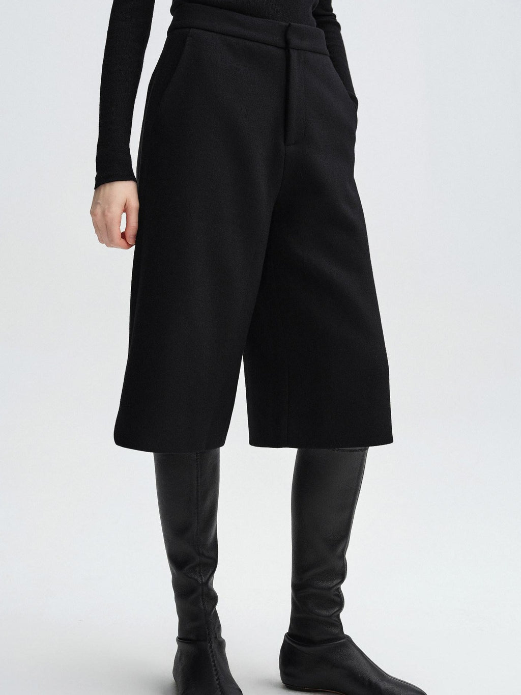 audreyyang Wool Blend Minimalist Wide Leg Natural Waist Womens Workwear Mid-Length Shorts