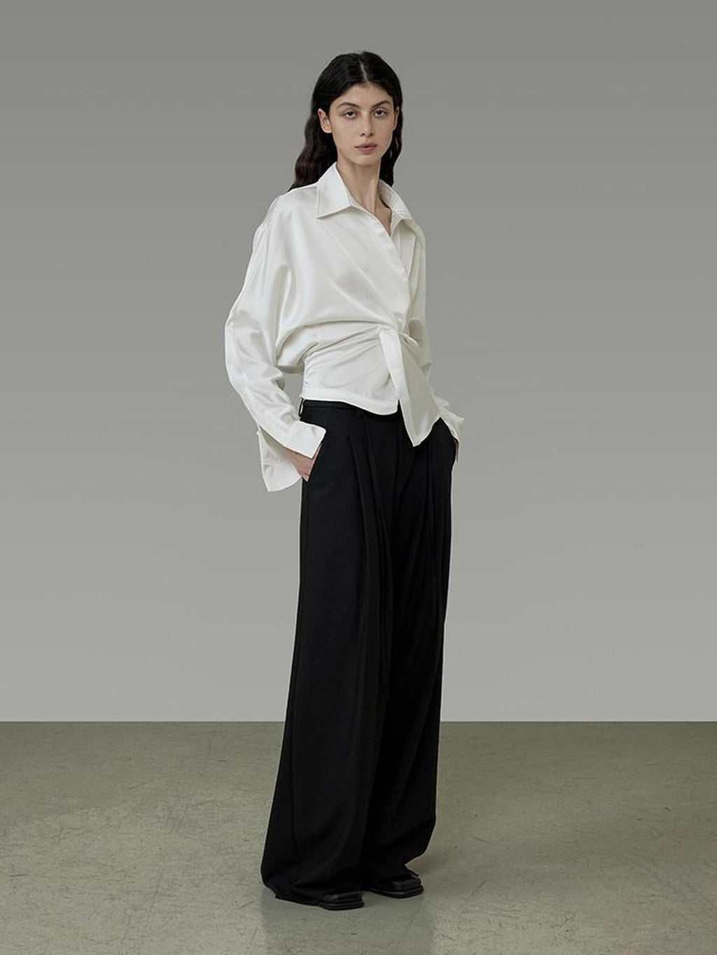 unspoken Shape Retaining Relaxed Slim V-neck Button Long Sleeve Women Polyester Blouses