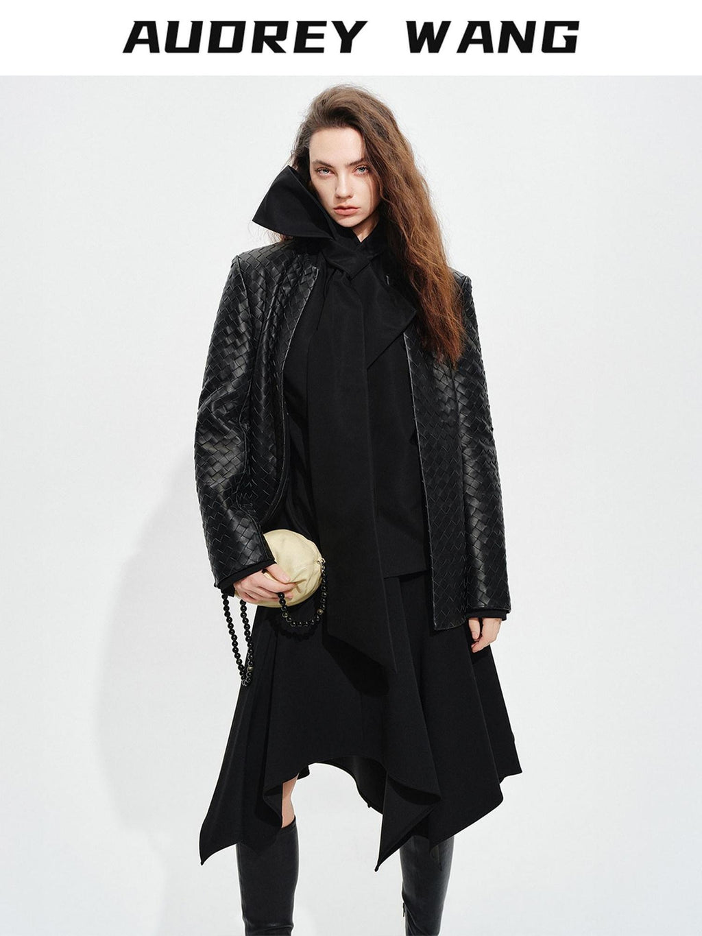 audreyyang Soft Lambskin Vintage Loose Fit Collarless Black Woven Women Leather Jackets