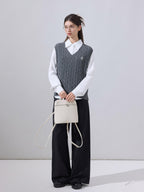 ikyou Lightweight Embroidered V-neck Cropped Preppy Girls Cotton Grey Sweaters