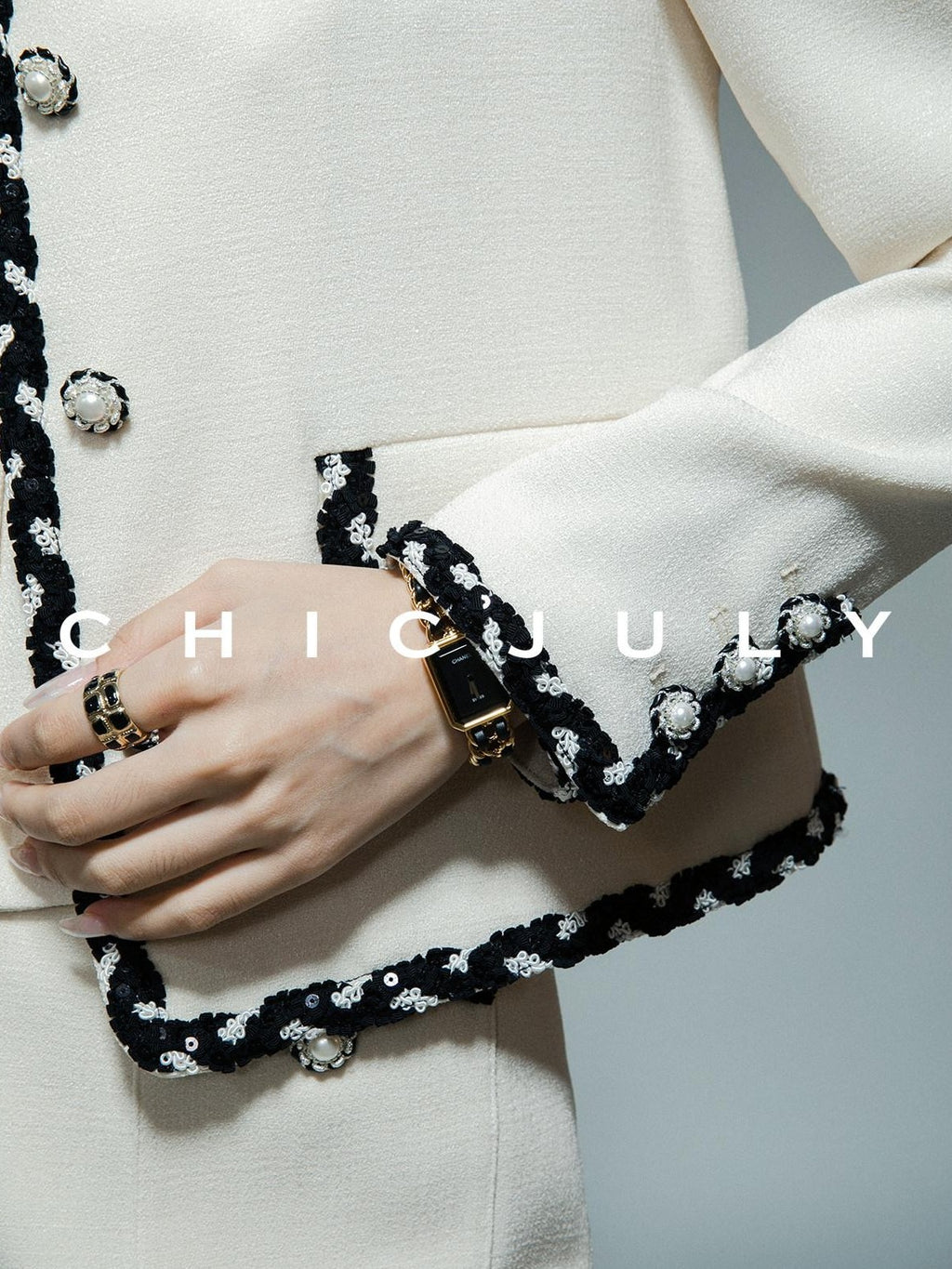 chicjuly Black White Sequin Chain Button Round Neck Women's Acetate Skirt Suits