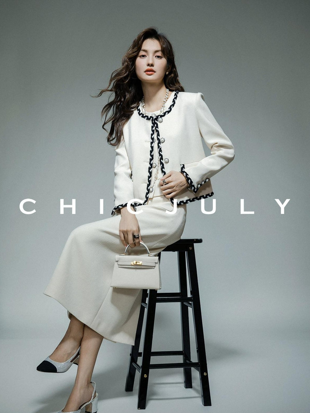 chicjuly Black White Sequin Chain Button Round Neck Women's Acetate Skirt Suits