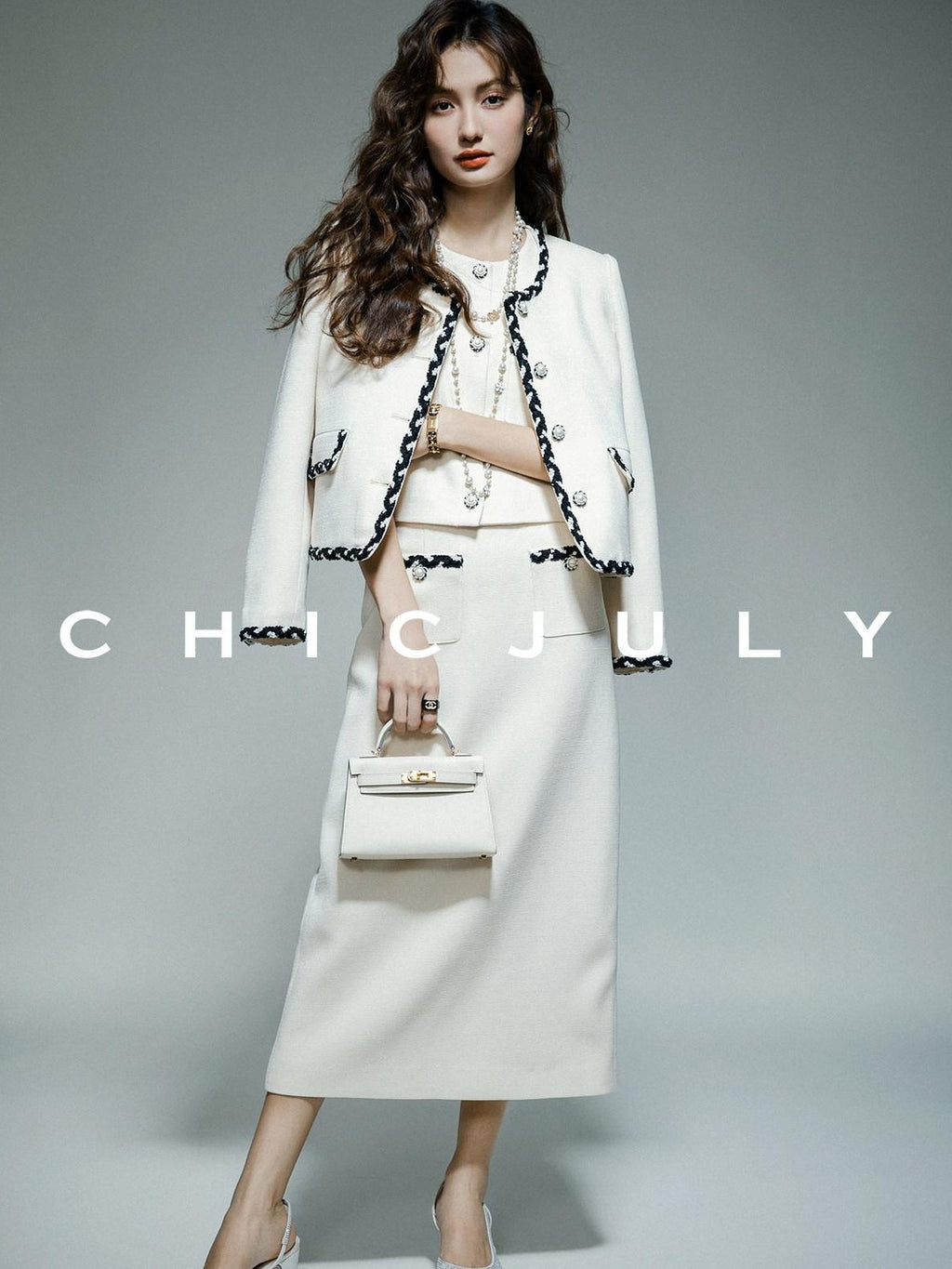 chicjuly Black White Sequin Chain Button Round Neck Women's Acetate Skirt Suits