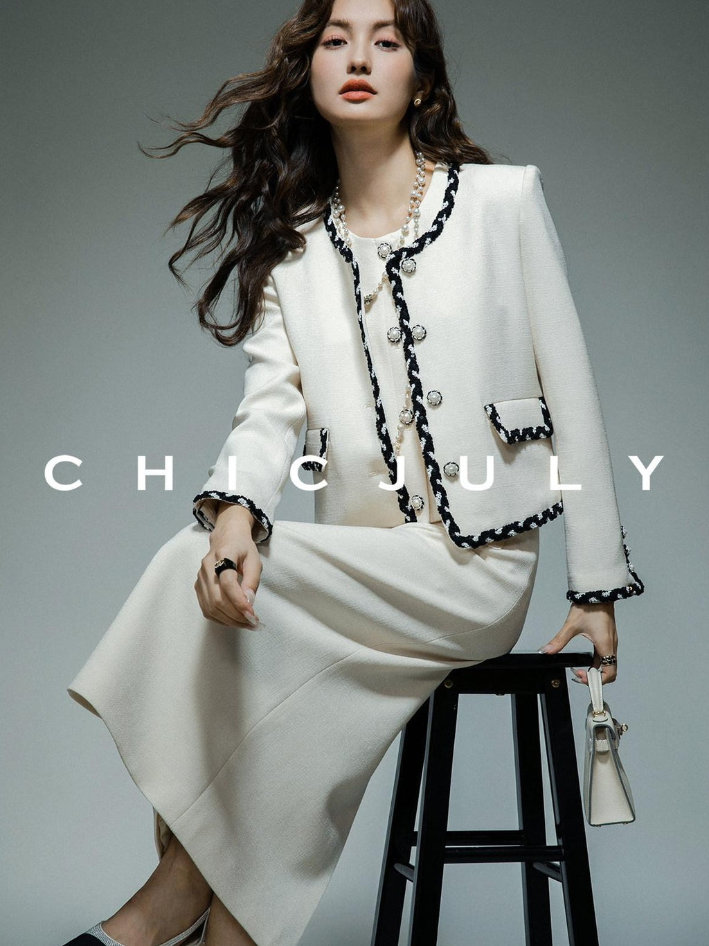 chicjuly Black White Sequin Chain Button Round Neck Women's Acetate Skirt Suits