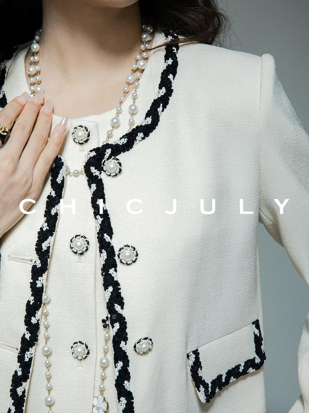 chicjuly Black White Sequin Chain Button Round Neck Women's Acetate Skirt Suits