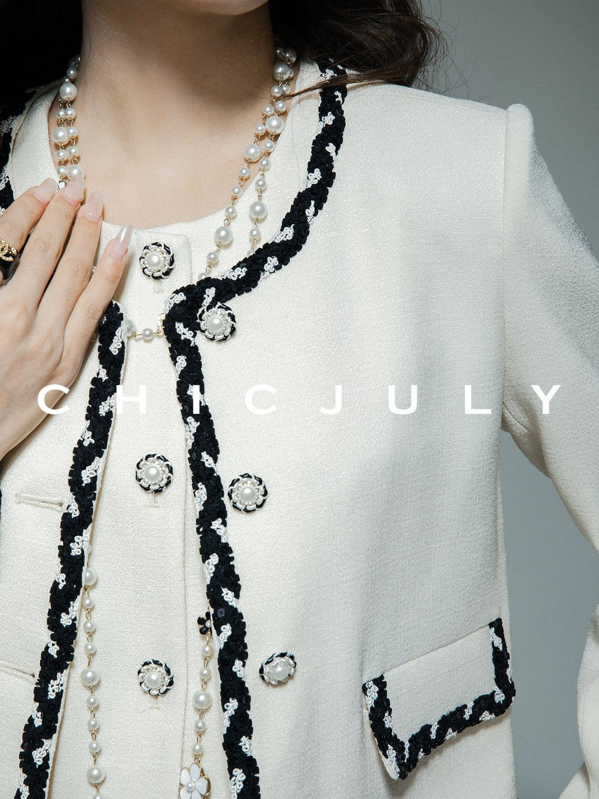 chicjuly Black White Sequin Chain Button Round Neck Women's Acetate Skirt Suits