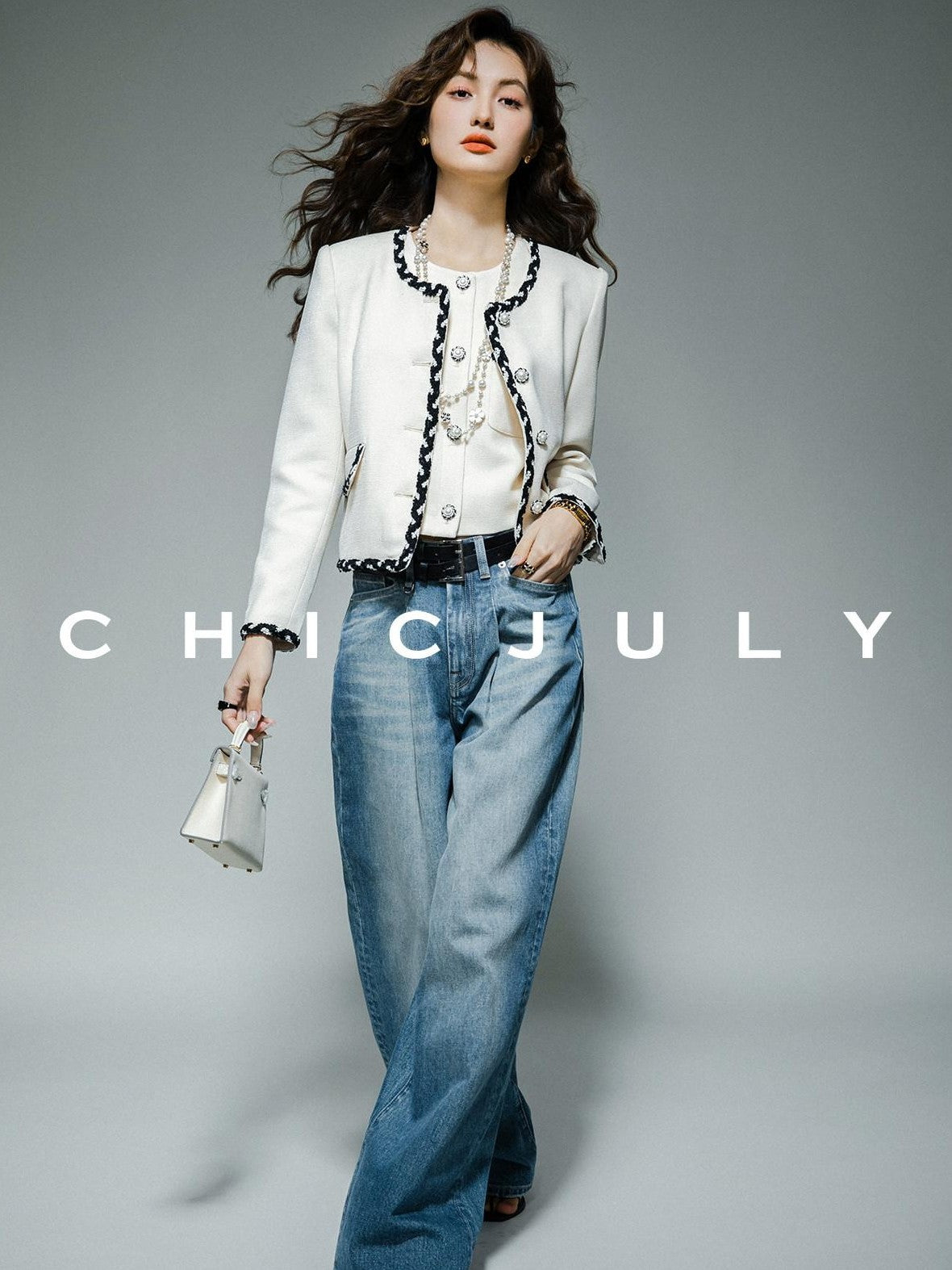 chicjuly Black White Sequin Chain Button Round Neck Women's Acetate Skirt Suits