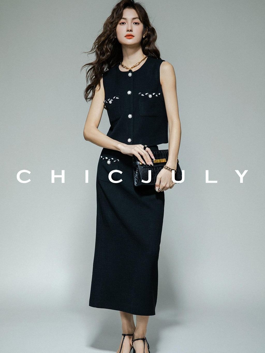 chicjuly Black White Sequin Chain Button Round Neck Women's Acetate Skirt Suits