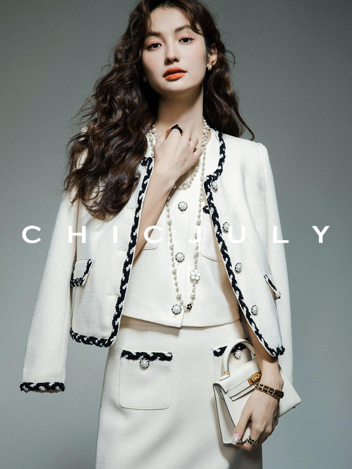 chicjuly Black White Sequin Chain Button Round Neck Women's Acetate Skirt Suits