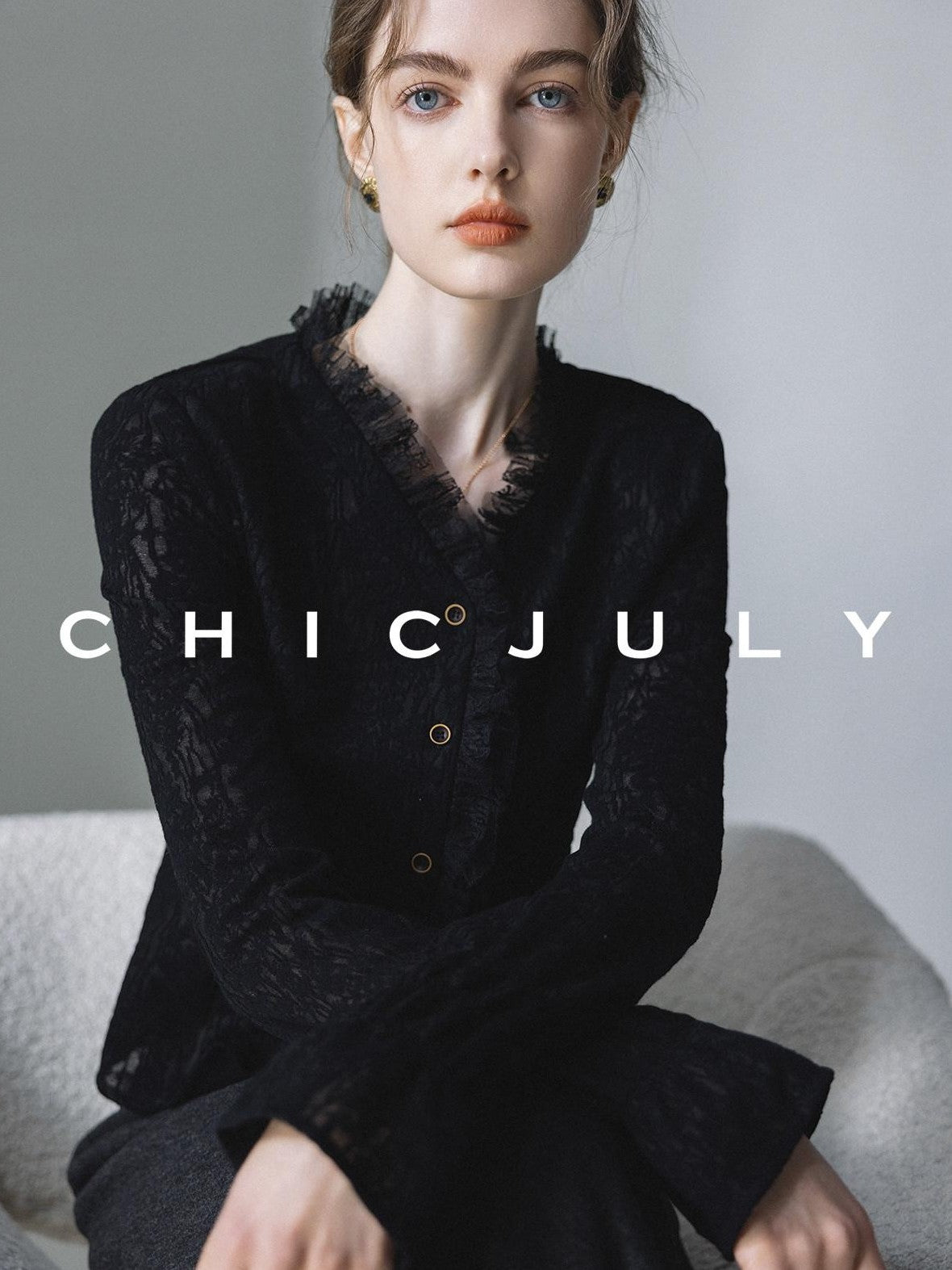 chicjuly Elegant Lace V-neck Women's Cotton Cupro Long Sleeve T-shirts