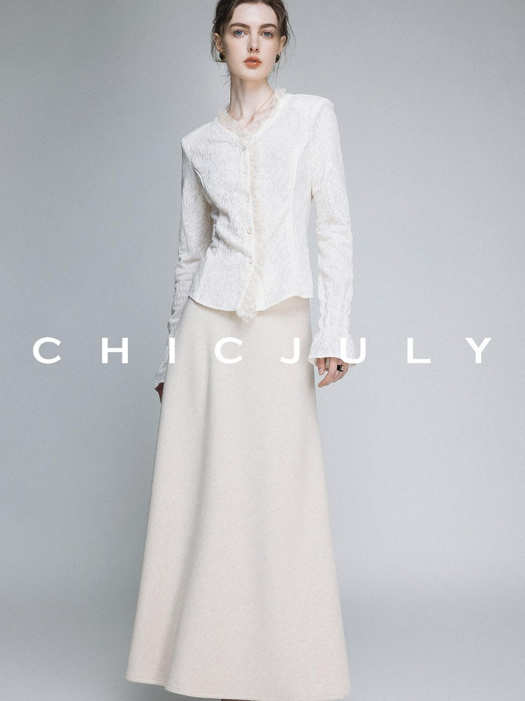 chicjuly Elegant Lace V-neck Women's Cotton Cupro Long Sleeve T-shirts