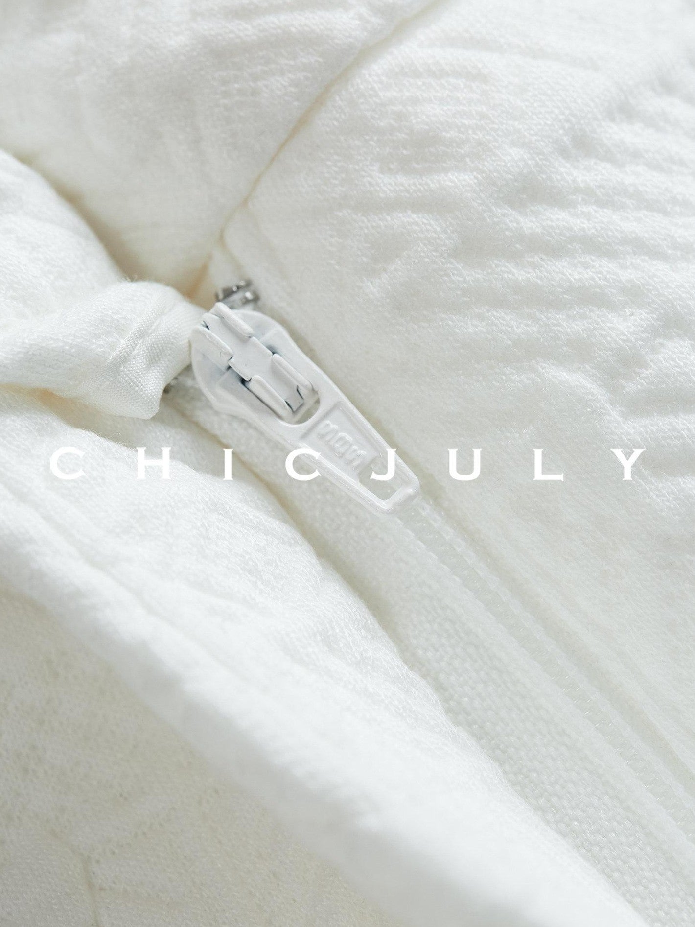 chicjuly Embossed Texture Contrast Trim A Line Women's Short Trousers