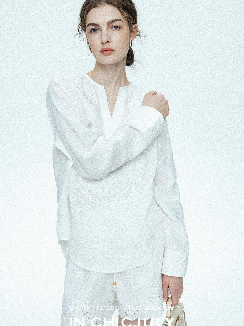 chicjuly French Embroidered Applique Lace Cutout V-neck Women's Linen Top & Shorts Sets