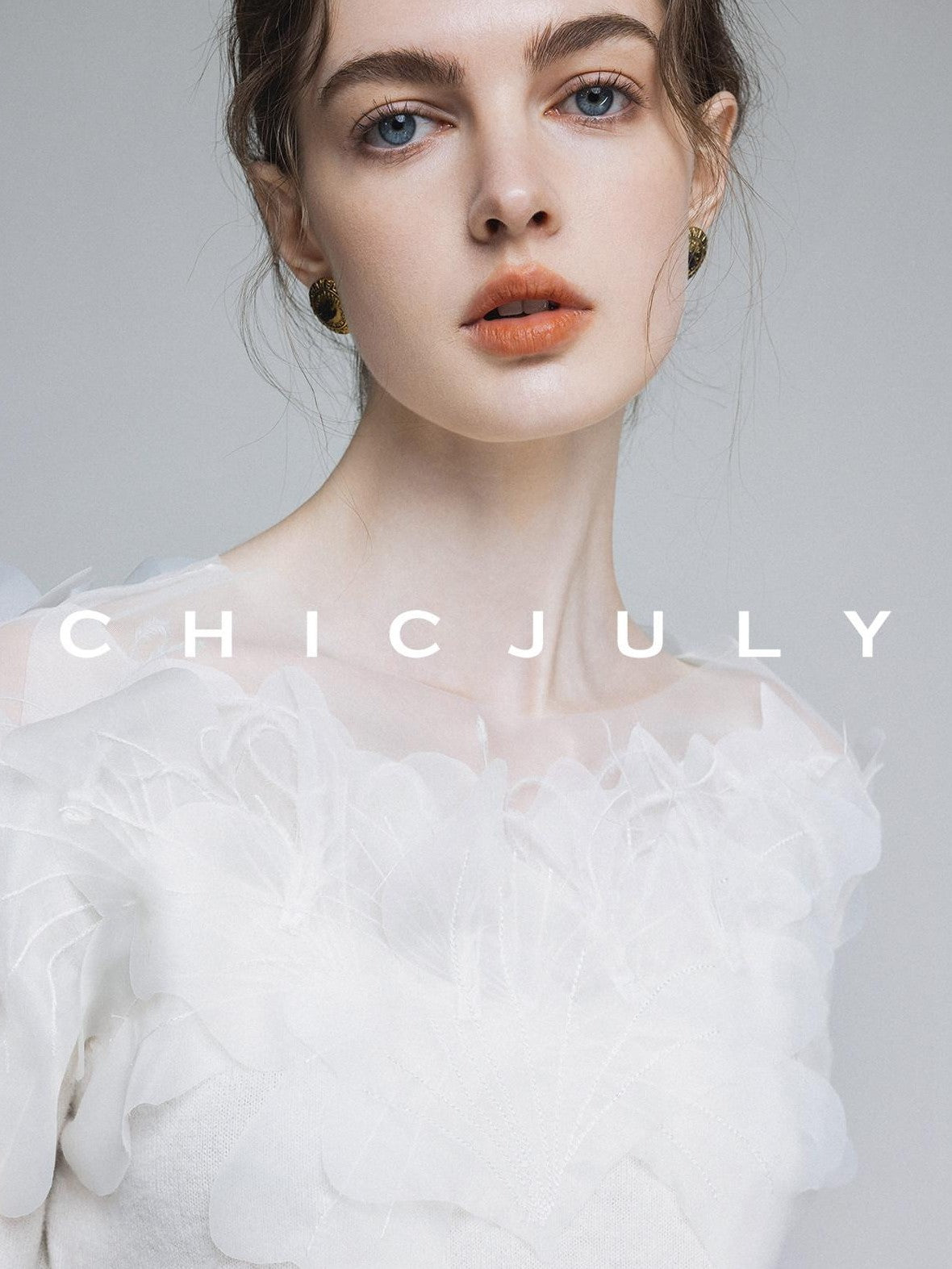 chicjuly Swan Neck Hand Embroidered 3d Floral Mesh Women's Wool Blouses