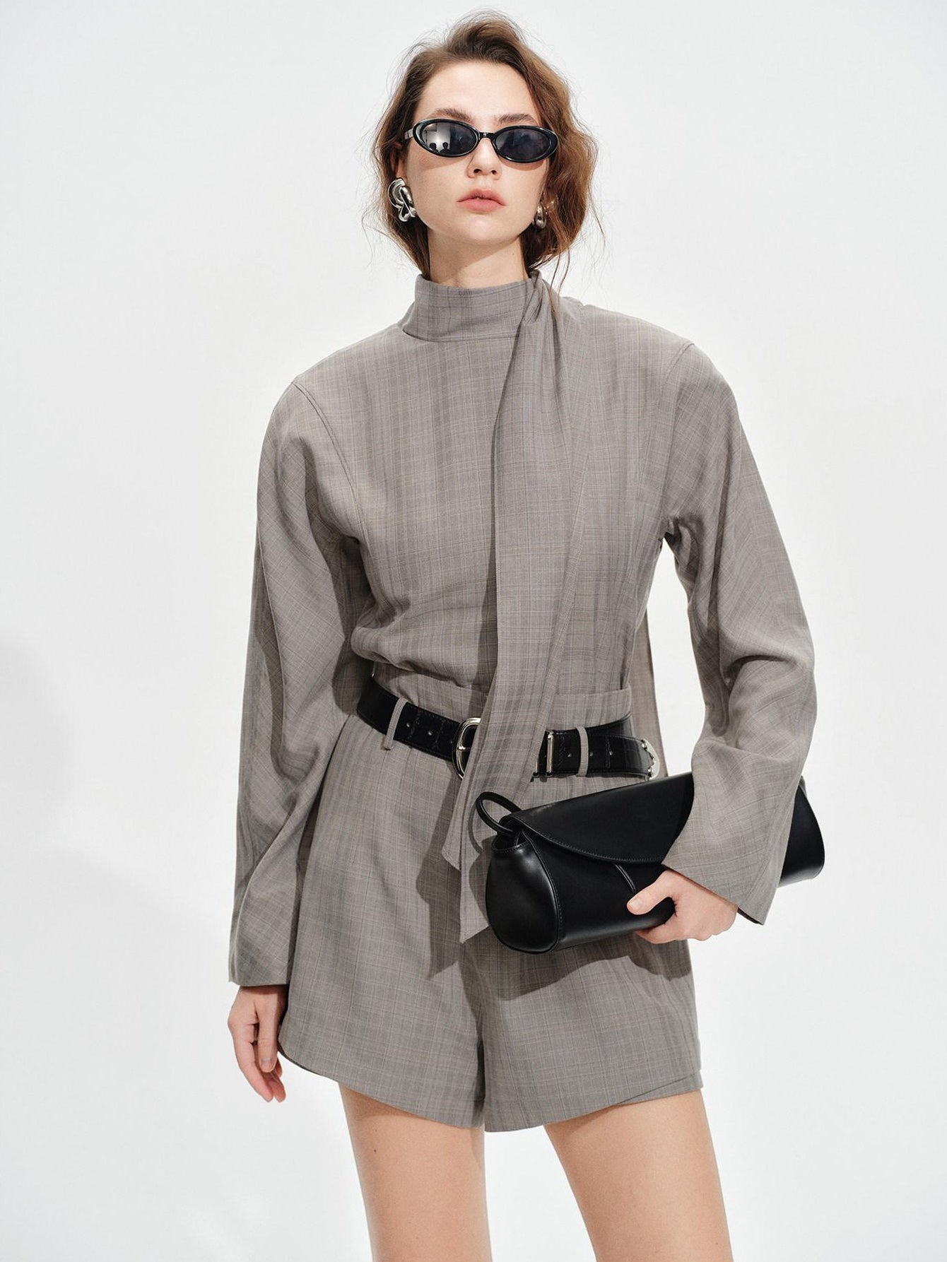 audreyyang Non Deforming Loose Plaid High Neck Long Sleeve Women Grey Top & Shorts Sets