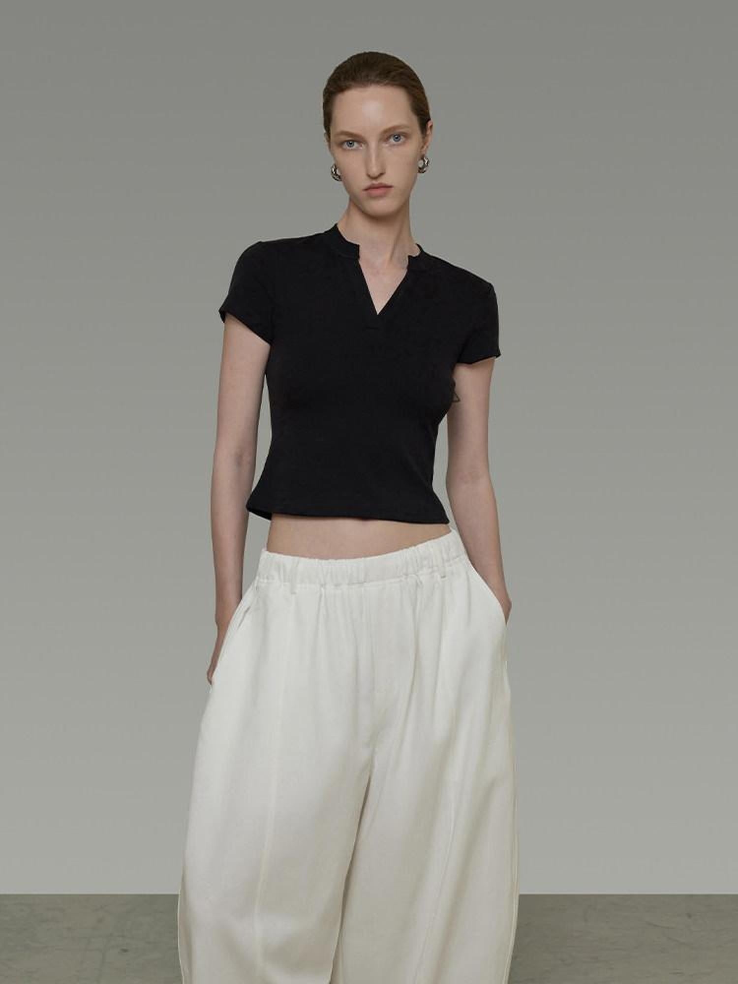 unspoken Moisture Wicking Slim V-neck Cropped Womens Viscose Blend Short Sleeve T-Shirts