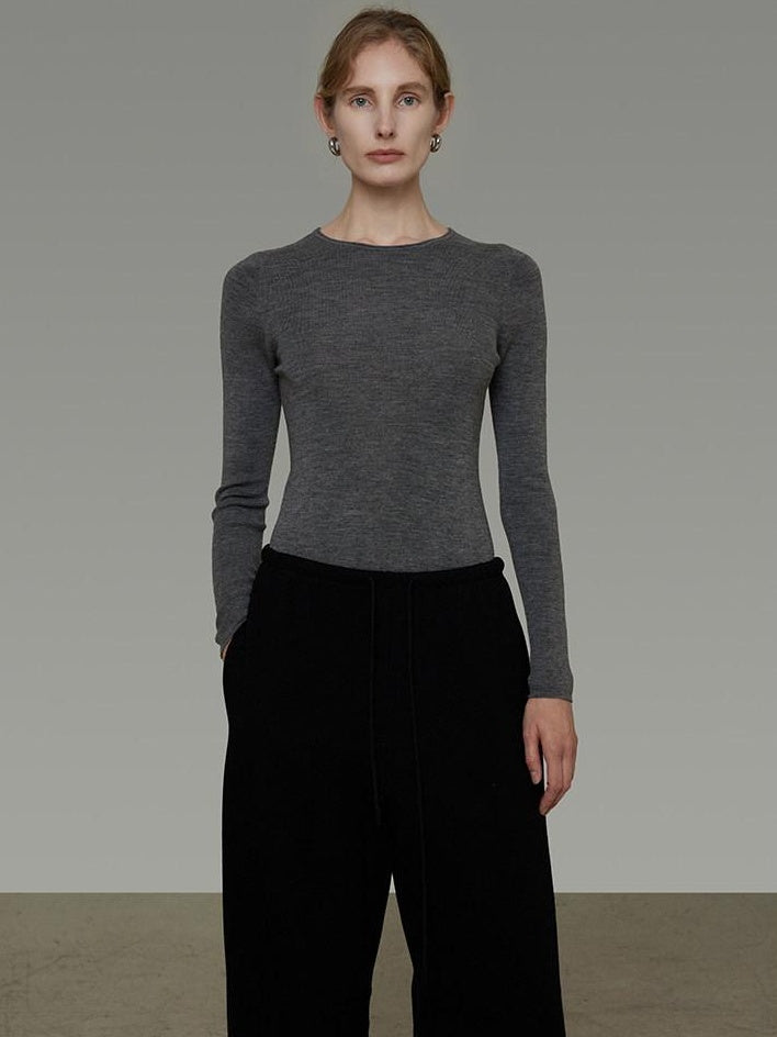 unspoken Breathable Pure Sheepswool Minimal Slim Fit Womens Crew Neck Pullover Sweaters