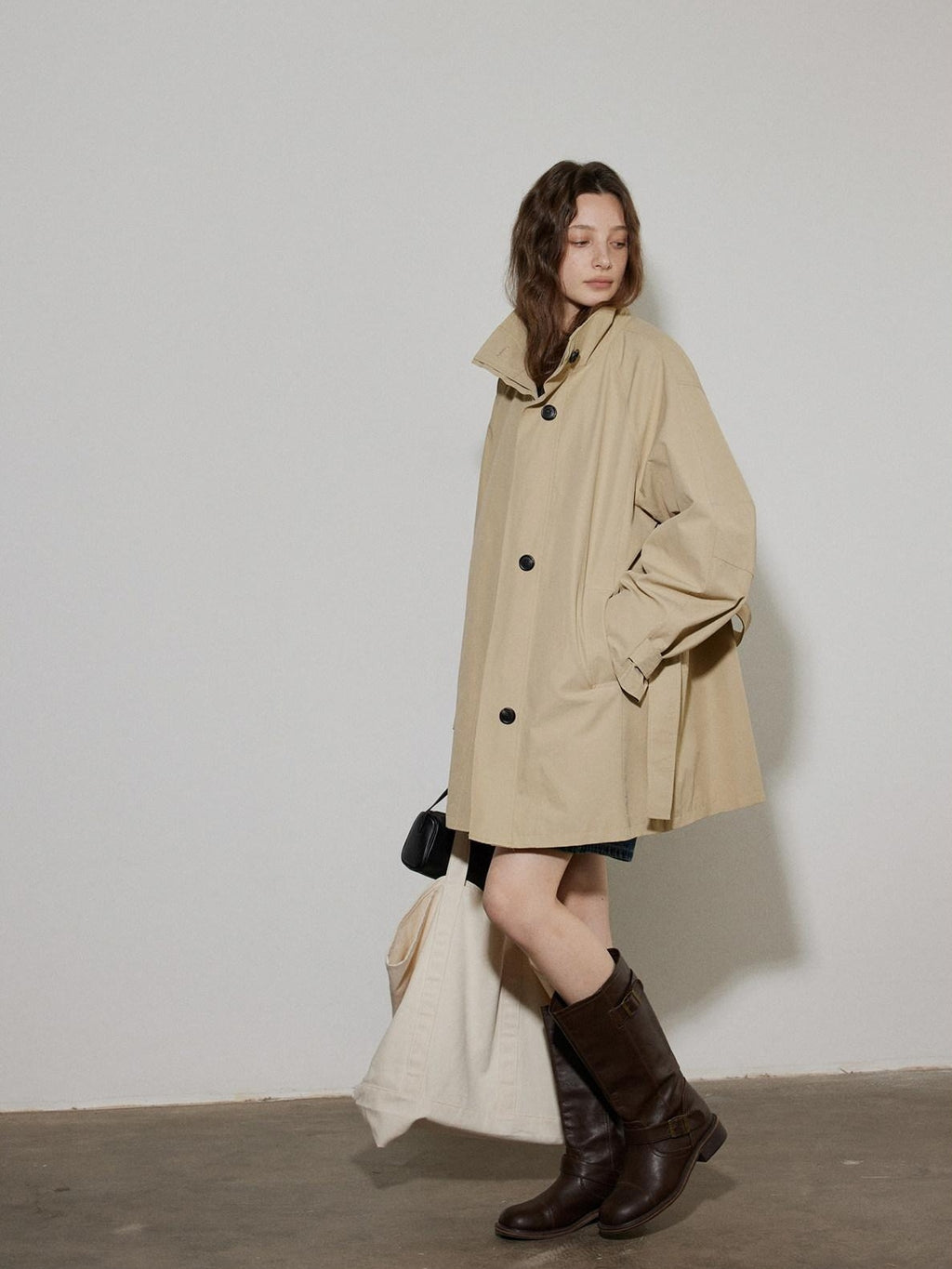 Lofi choose Office Ready Loose Fit Short Stand Collar Single Button Women Khaki Trench Coats