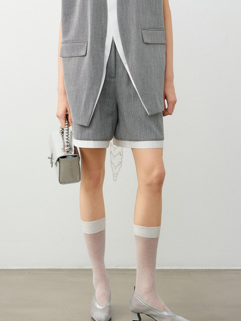 audreyyang Linen Blend Commuter Straight Natural Waist Heather Gray Mid-Length Shorts