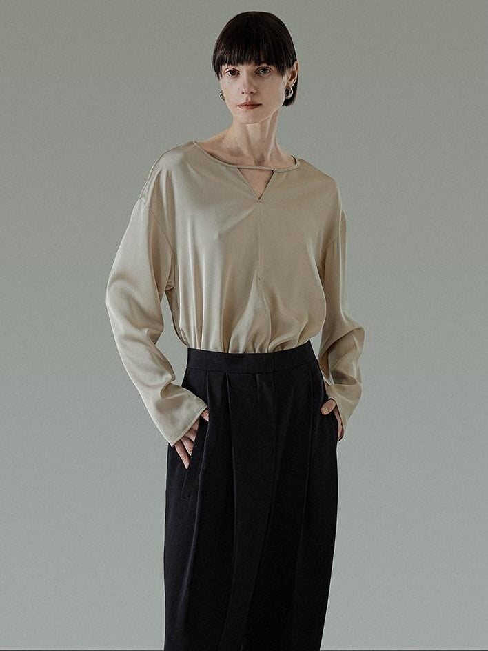 unspoken Skin Friendly Breathable Minimal Loose V-neck Longsleeve Women Champagne Blouses