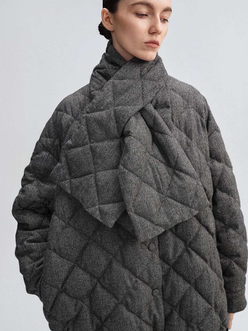 audreyyang 90 Percent Duck Down Warm Mid Length Diamond Quilt Wool Loose Women Down Jackets